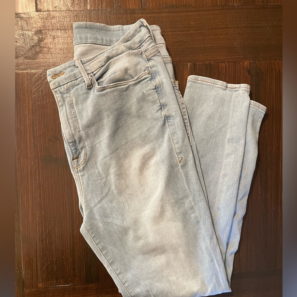 Good American Good Legs Jeans